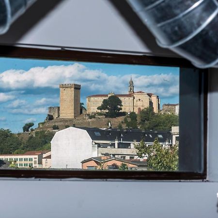 Albergue Santiago 15 Monforte Monforte De Lemos Kültér fotó