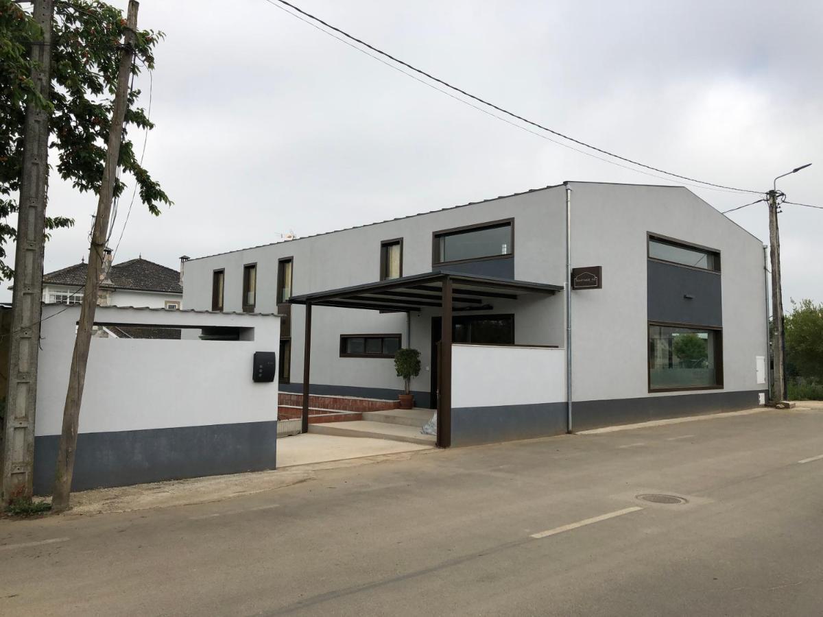 Albergue Santiago 15 Monforte Monforte De Lemos Kültér fotó
