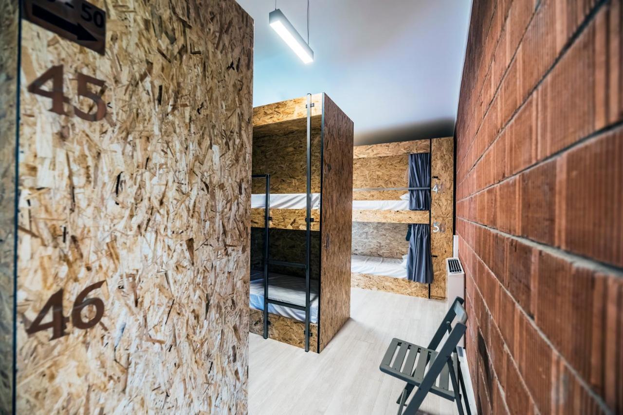 Albergue Santiago 15 Monforte Monforte De Lemos Kültér fotó